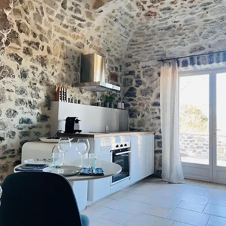 Luxury With Large Terrace Saint-Andre-de-Cruzieres