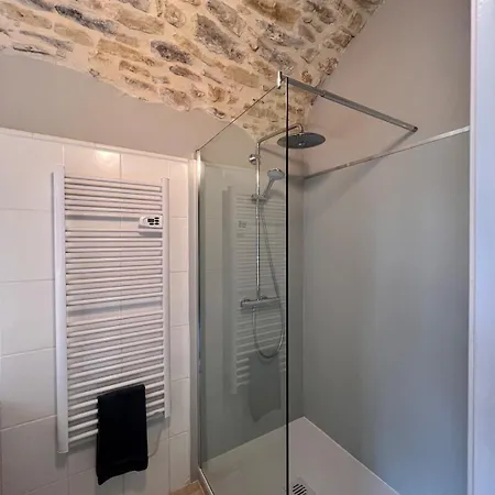 شقة Luxury With Large Terrace Saint-Andre-de-Cruzieres