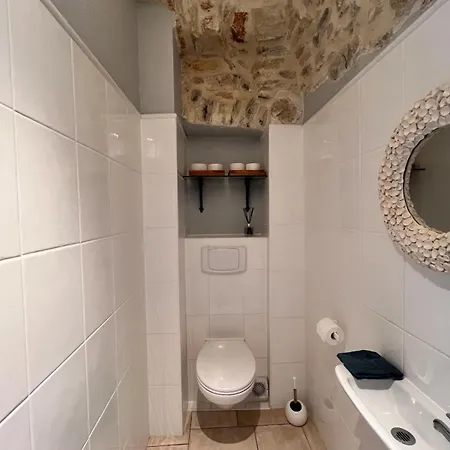 Luxury With Large Terrace Saint-Andre-de-Cruzieres