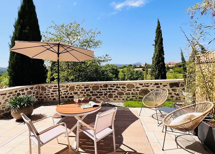 Luxury With Large Terrace Saint-Andre-de-Cruzieres